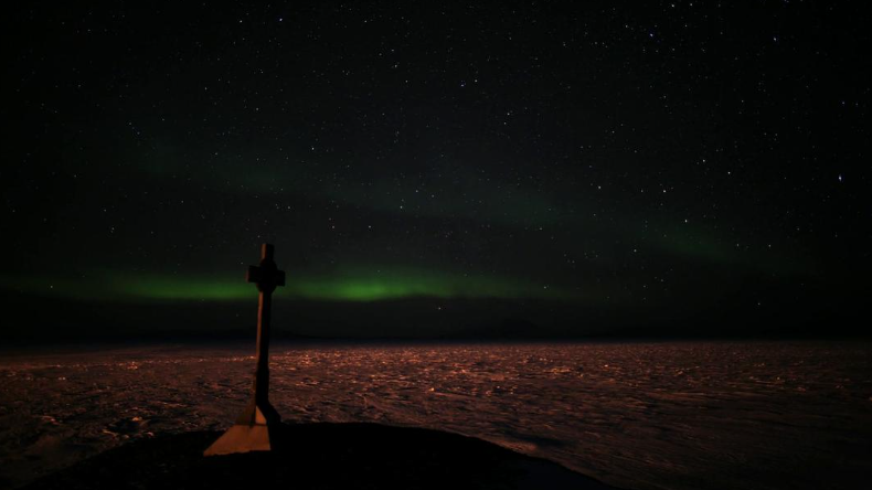 图片[4]-《南极洲：冰上的一年 Antarctica: A Year on Ice》 (2013) 新西兰自然纪录片【单集全/中英双字】高清资源下载-玩嗨助吧网